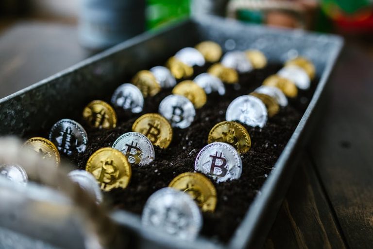 The Ultimate Guide to Investment Literature for Smart Investors