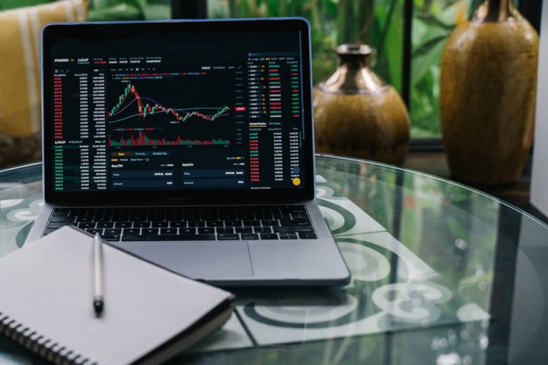 Unlocking Wealth: Must-Read Investment Literature for Beginners